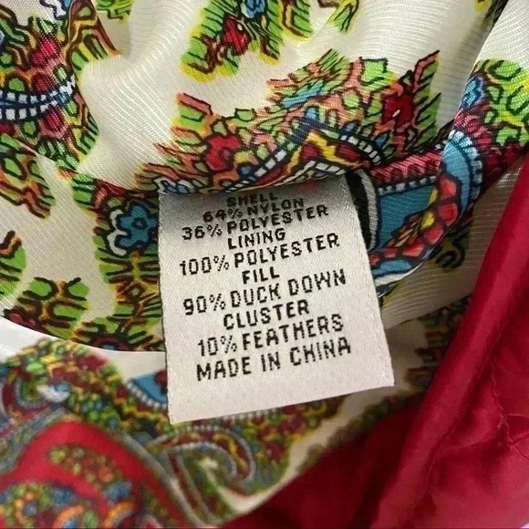 Quilted cherry red puffer quilted down vest Talbots size pockets petite medium - Picture 3 of 5